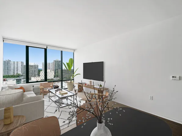 2030 Hudson Street image 50 of 284