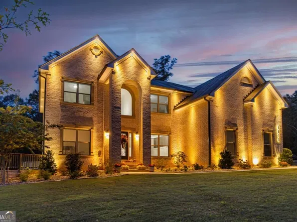 6615 Wansfell Ct, Douglasville, GA 30135
