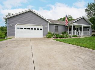 7911 Fountain St, Fort Gratiot, MI 48059