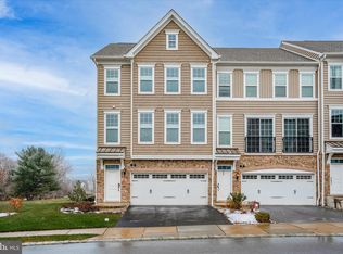 19 Lila Ln, Downingtown, PA 19335