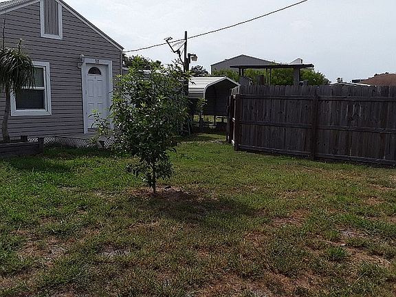 2nd image of 315 Matagorda Dr