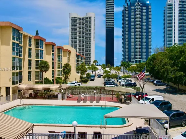 200 172nd St, Sunny Isles Beach, FL