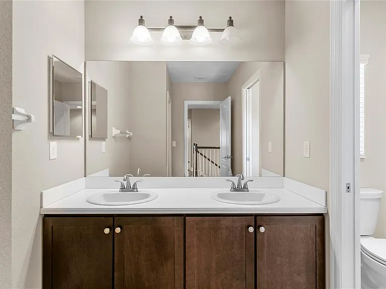 19303 Water Maple Dr — Photo 44