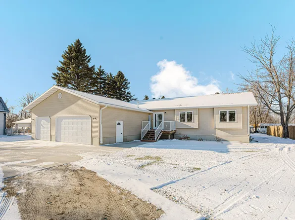 304 Church St, Tower City, ND 58071