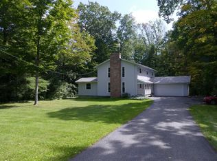 63 Birchwood Ln, Lenox, MA 01240