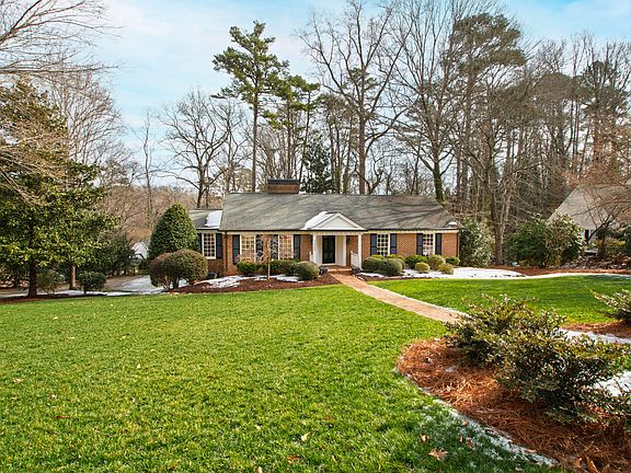 3rd image of 3620 Alamance Dr