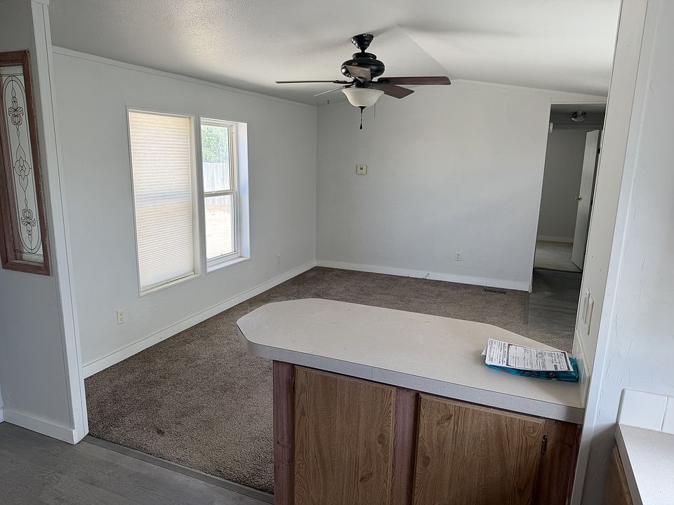 2nd image of 1230 Twin Villa Loop
