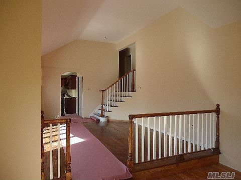 4th image of 213 Westwood Dr
