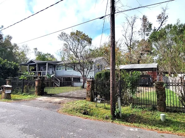 13523 Pine Vale Ln, Houston, TX 77037