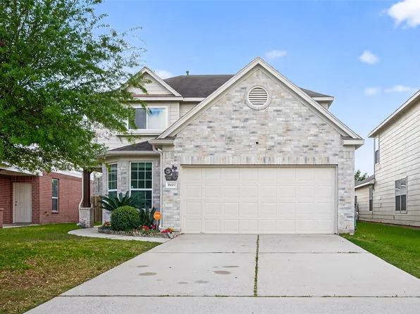 1819 Cold River Dr, Humble, TX 77396