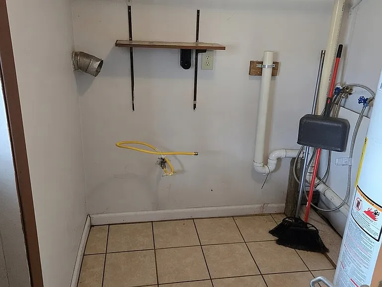 5271 Concord Ave #B — Photo 8