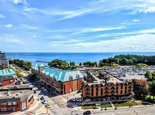 133 Bronte Rd #B0703, Oakville, ON L6L 0H2