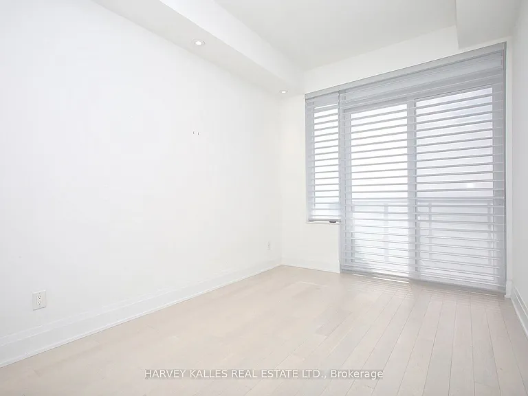 470 Front St W #3405 — Photo 22