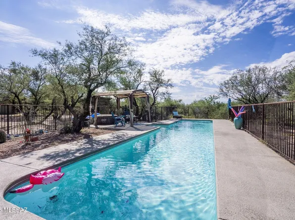 1550 W Eagle Way, Amado, AZ 85645