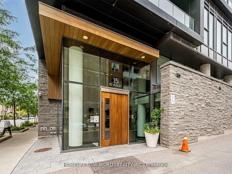 15 Beverley St #310 — Photo 12