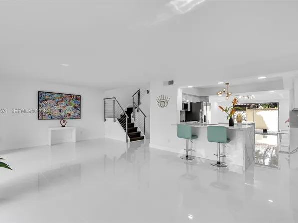 3843 Alcantara Ave #76B, Doral, FL 33178