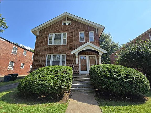 2nd image of 7118 Amherst Ave