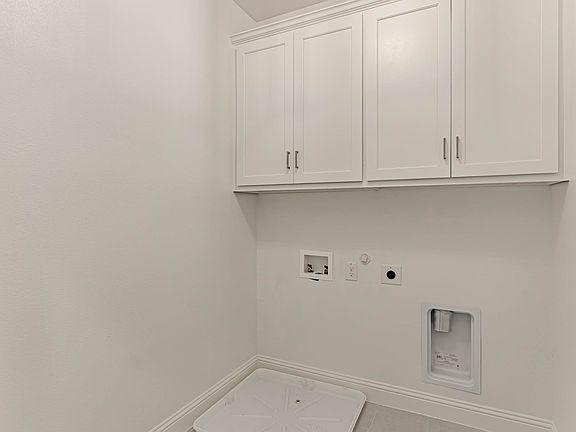 2nd image of 2146 Village Walk Pl