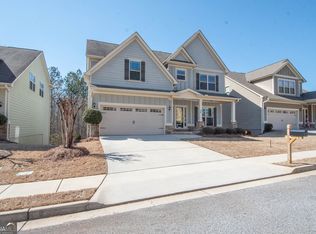 35 Seabiscuit Ct, Newnan, GA 30263
