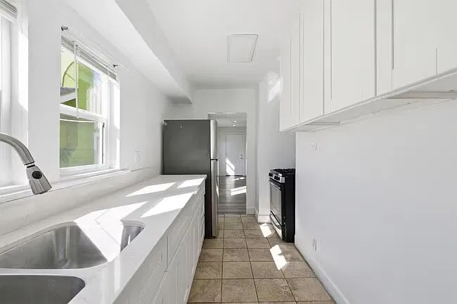 1 bed, $1,695 — Photo 2