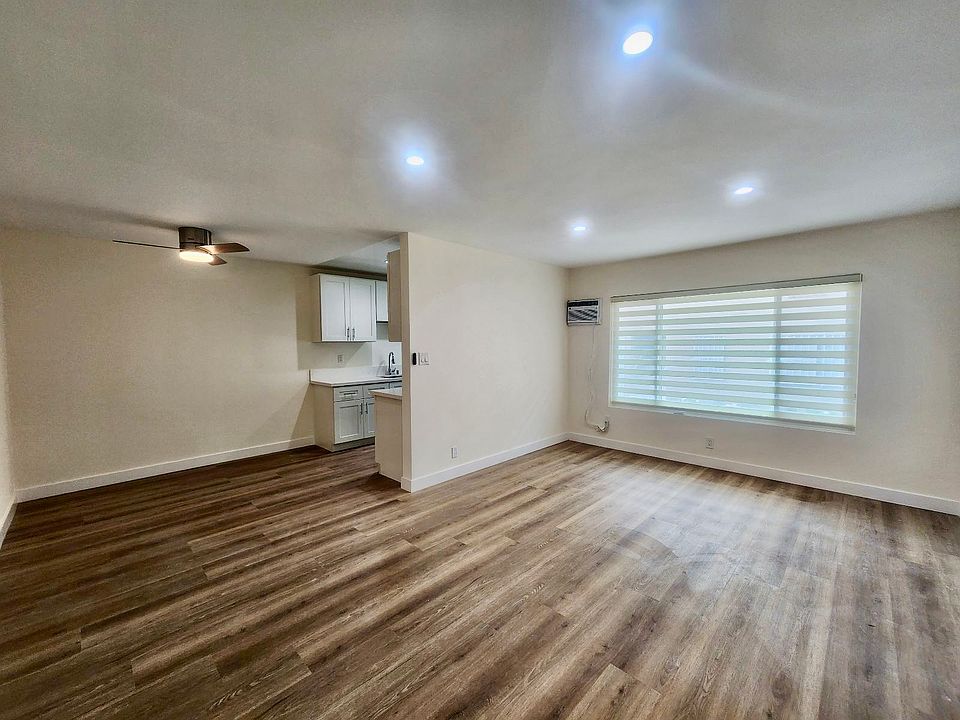1st image of 1024 N Stanley Ave #2