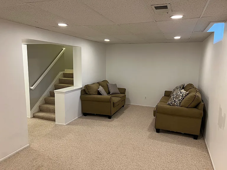 5658 Drake Hollow Dr W — Photo 35