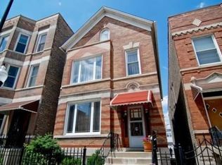 2048 W Augusta Blvd, Chicago, IL 60622
