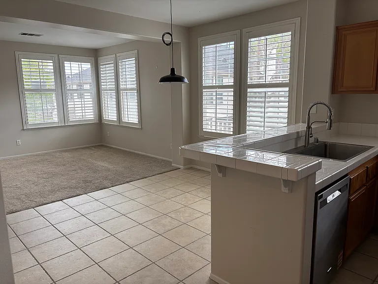 24124 Victoria Ln #59 — Photo 12