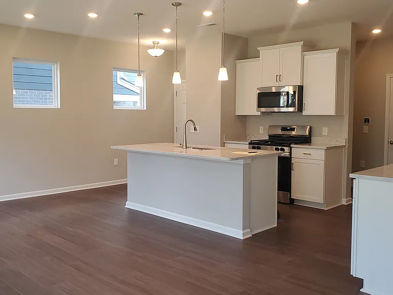 4972 Pebble Ct #4972 — Photo 7