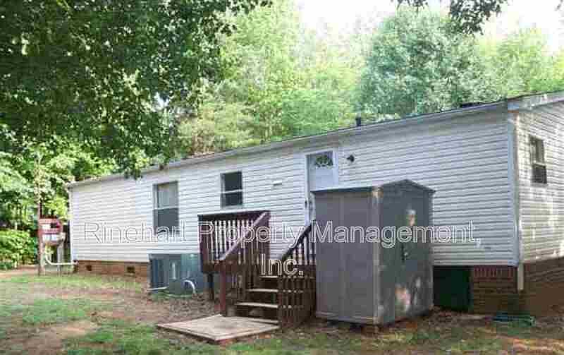 2nd image of 6370 Four Knights Ln