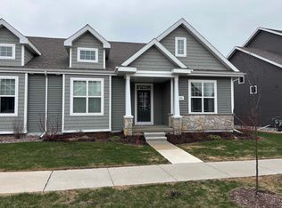 2155 Rosenberg Ln, Sun Prairie, WI 53590