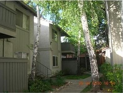 1st image of 228 Damsen Dr