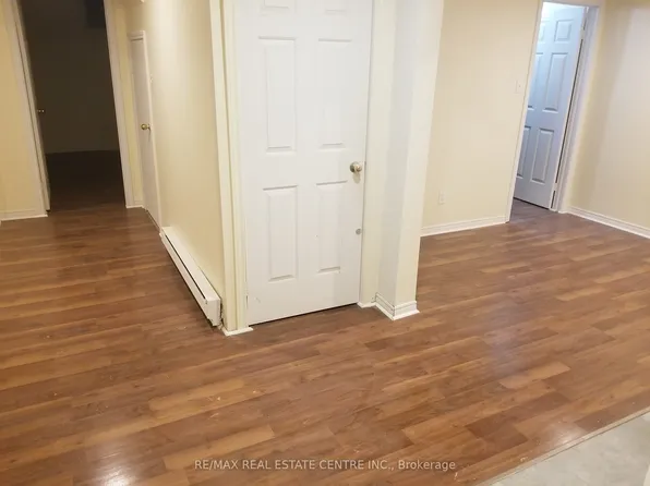 44 Fishery Rd #Basement, Toronto, ON M1C 3R7