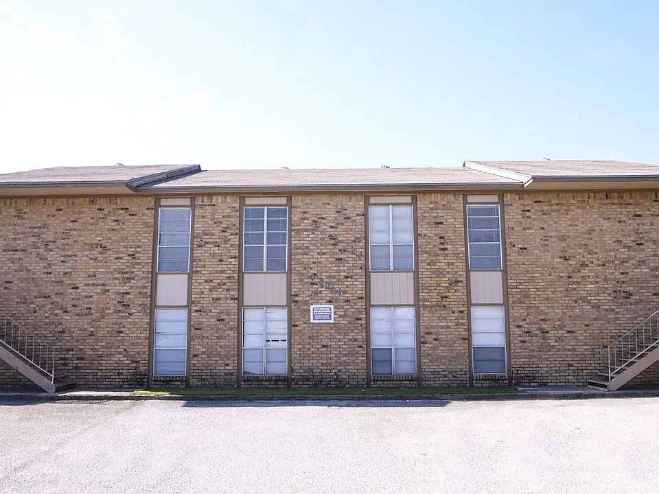 4308 Lake Rd