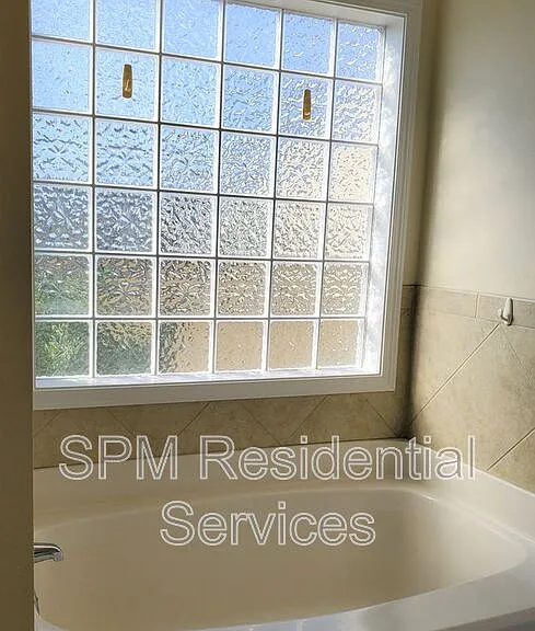 2622 Ravens Glass Ct — Photo 13