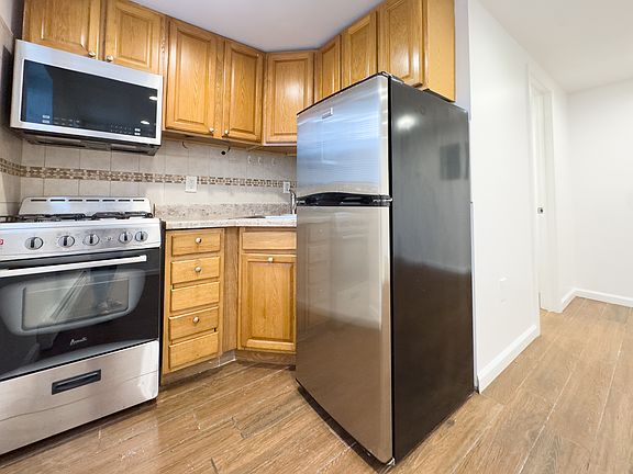 2nd image of 97-10 Rockaway Beach Blvd #1B