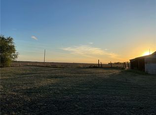 346 County Road 352, Rosebud, TX 76570