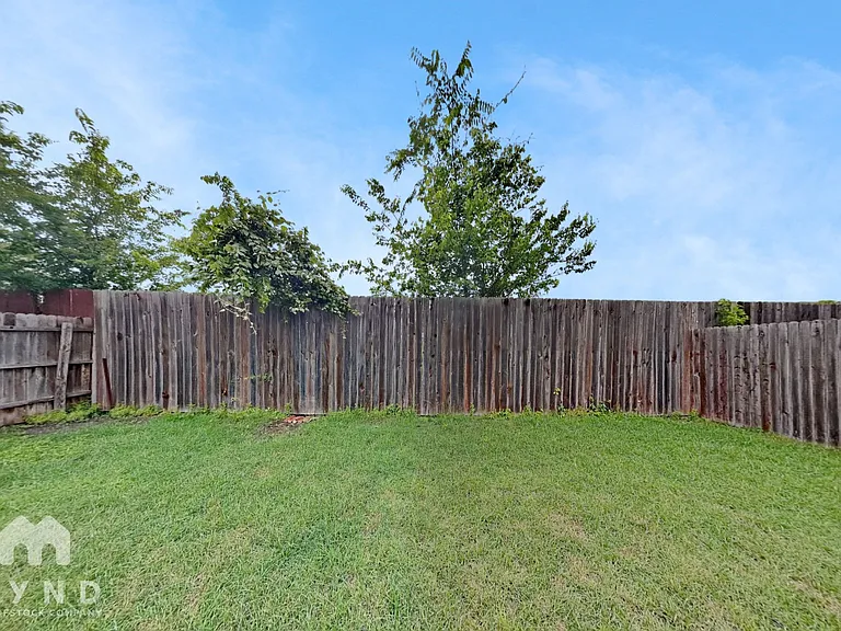 16304 Travesia Way — Photo 21