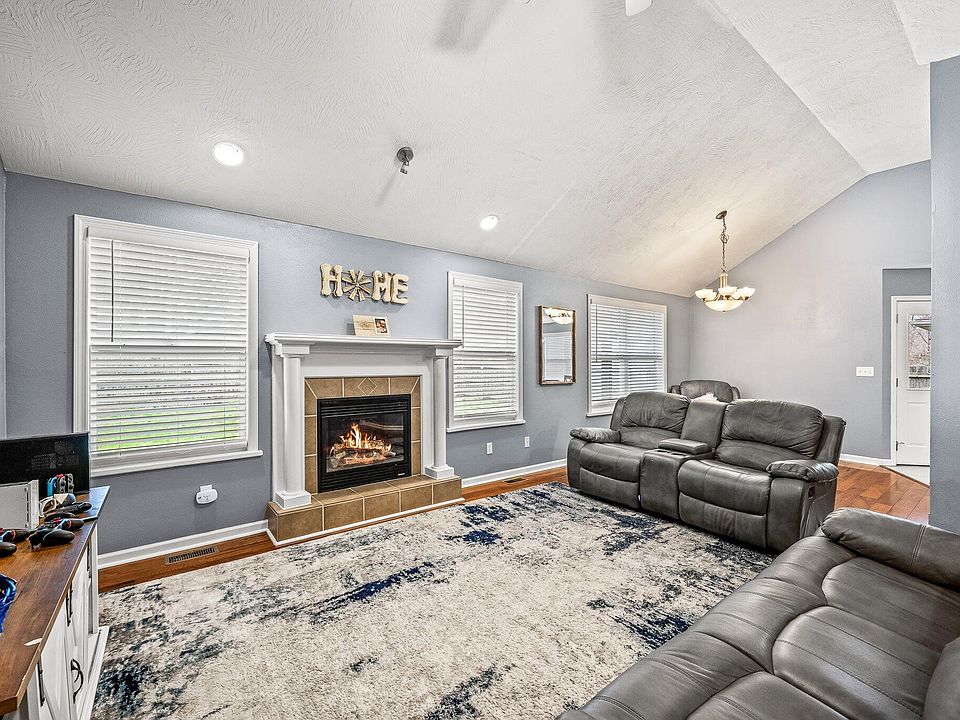 146 Pine Ridge Boulevard, Rogersville, MO 65742 Zillow