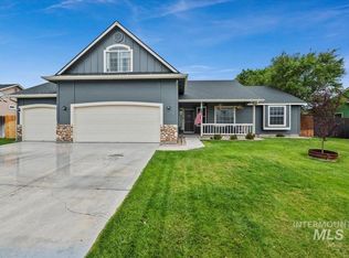 1322 N 14 E, Mountain Home, ID 83647