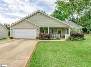 723 Evelyn Mae Rd, Inman, SC 29349