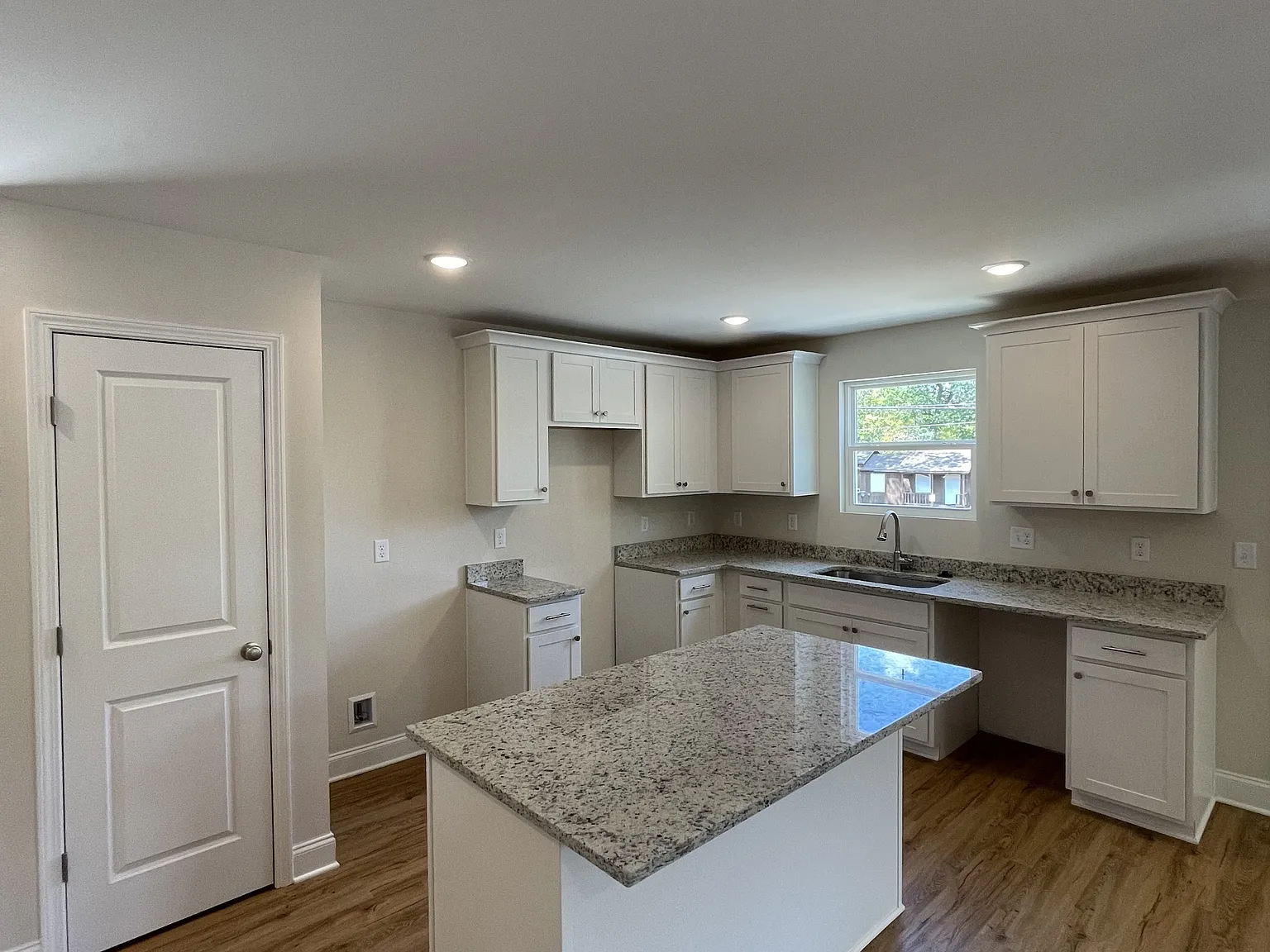 2306 Wilson Street - 1 — Photo 3