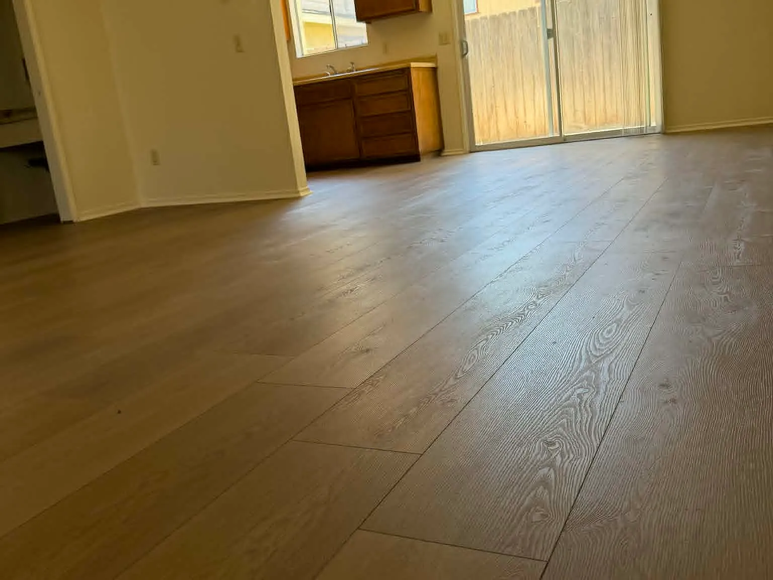 1627 Front St — Photo 1