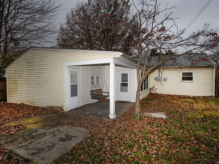 2505 Edgelea Dr — Photo 13