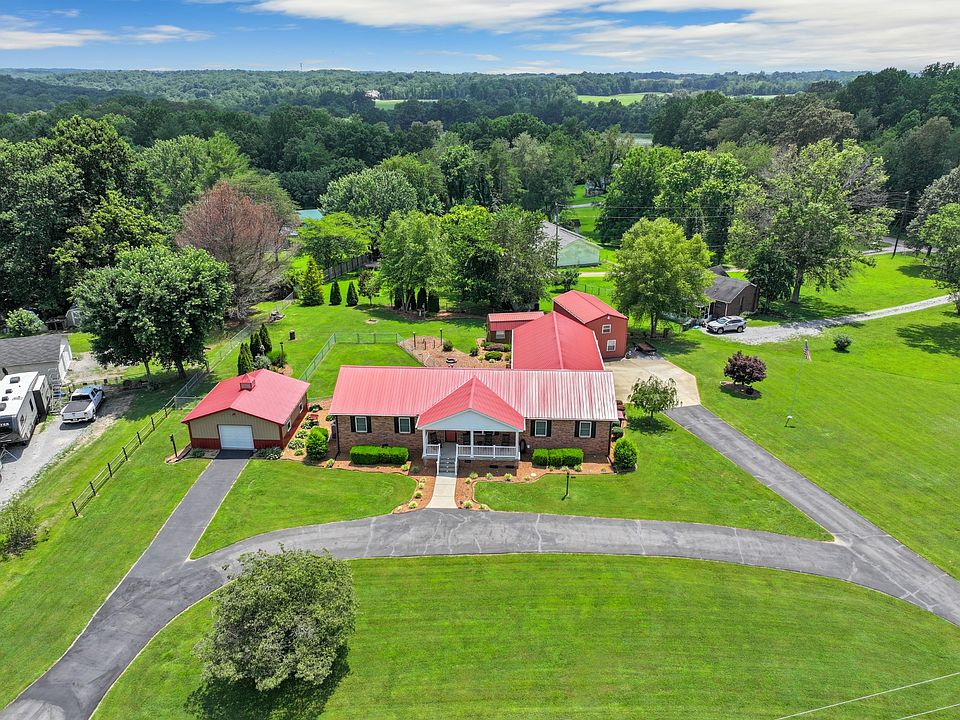 1st image of 308 Amanda Dr