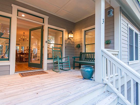 2nd image of 3 Silver Moss Cir