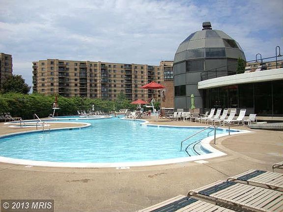 3rd image of 8340 Greensboro Dr APT 214