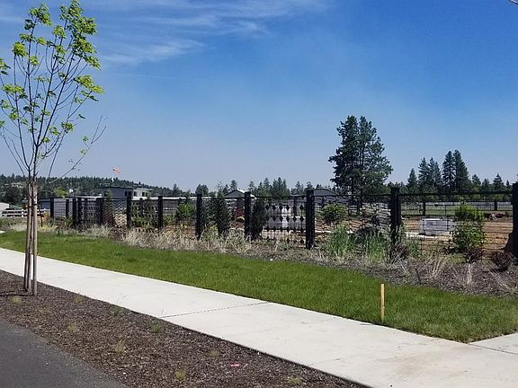 3rd image of 351 E Diamond Peak Ave