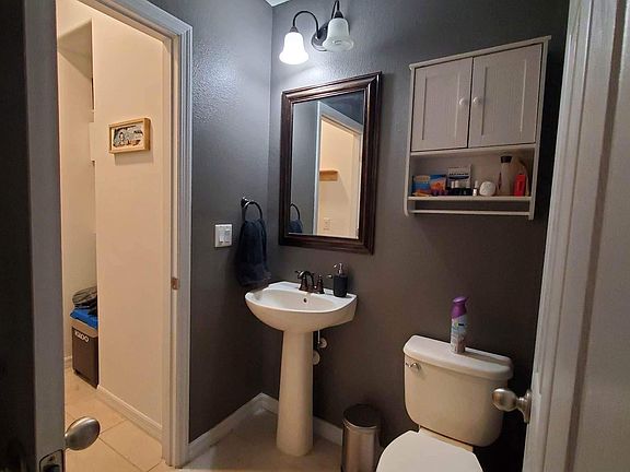 2nd image of 4914 Fiorazante Ave