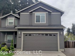 17432 SE Franklin Ct, Portland, OR 97236